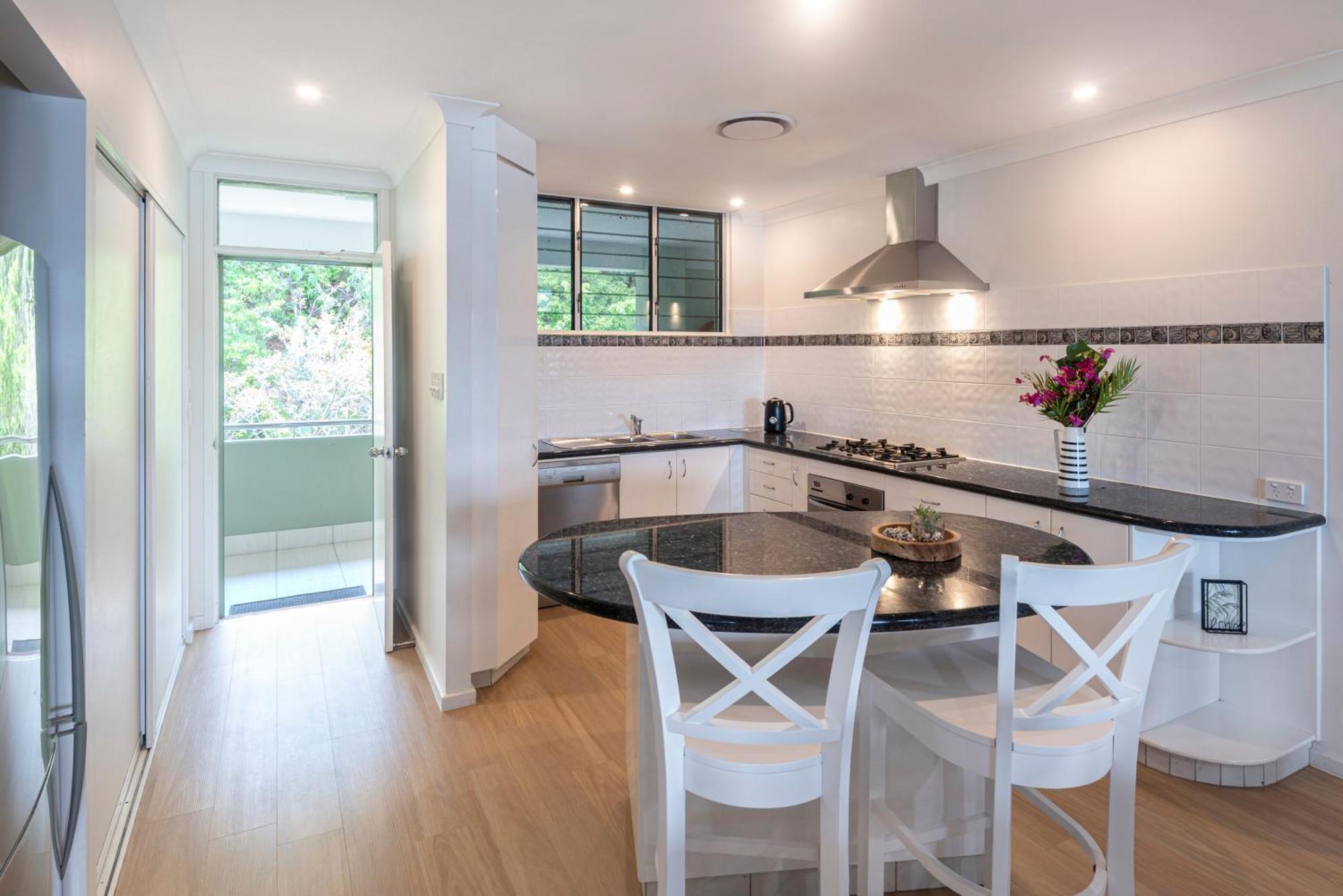 Lagoon Beachfront Lodge 202 On Hamilton Island By Hamorent Екстериор снимка