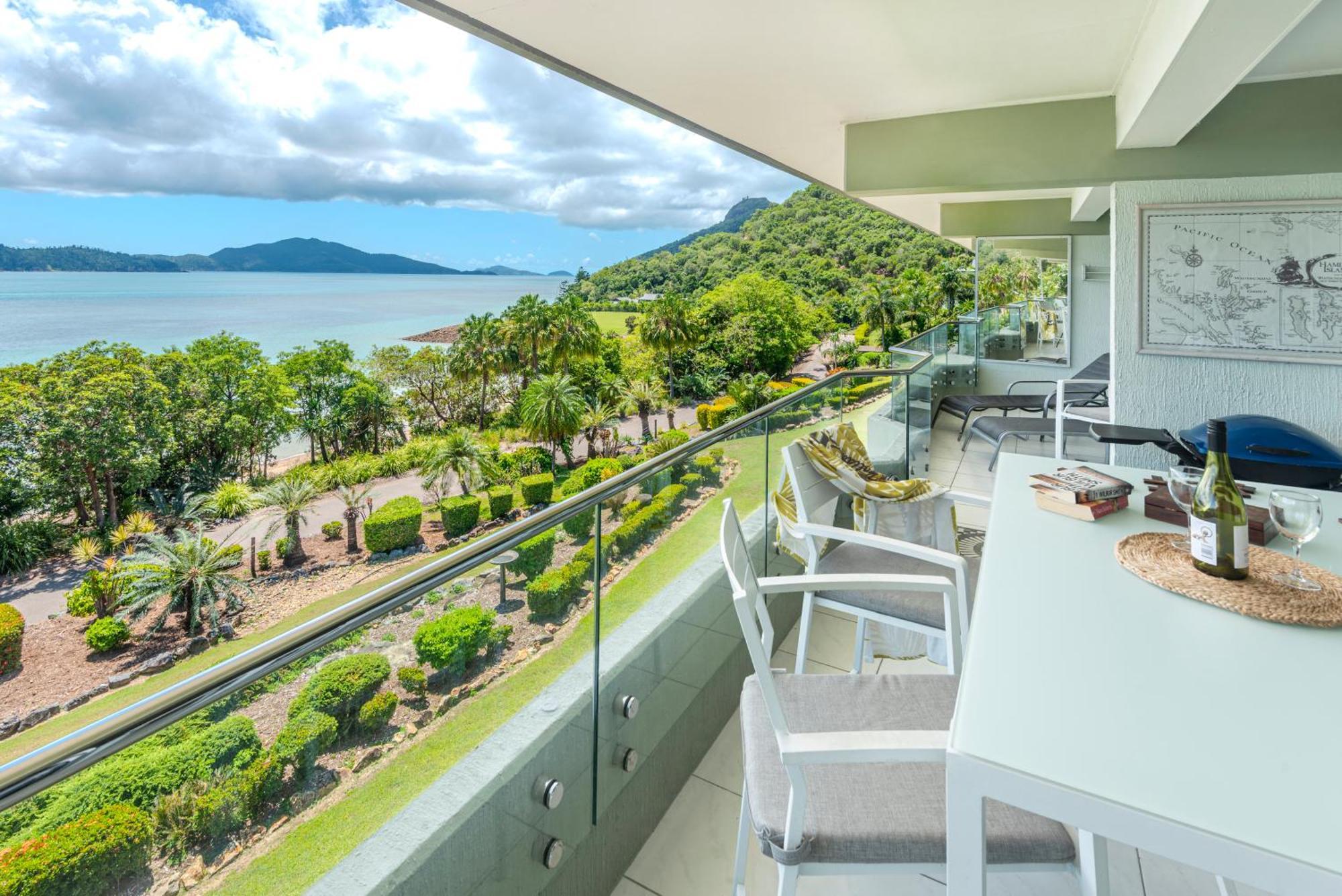 Lagoon Beachfront Lodge 202 On Hamilton Island By Hamorent Екстериор снимка