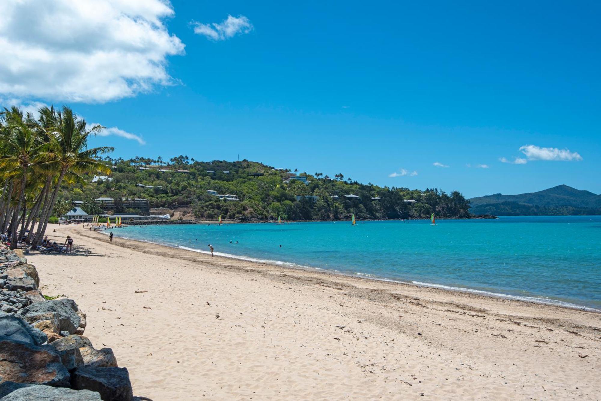 Lagoon Beachfront Lodge 202 On Hamilton Island By Hamorent Екстериор снимка